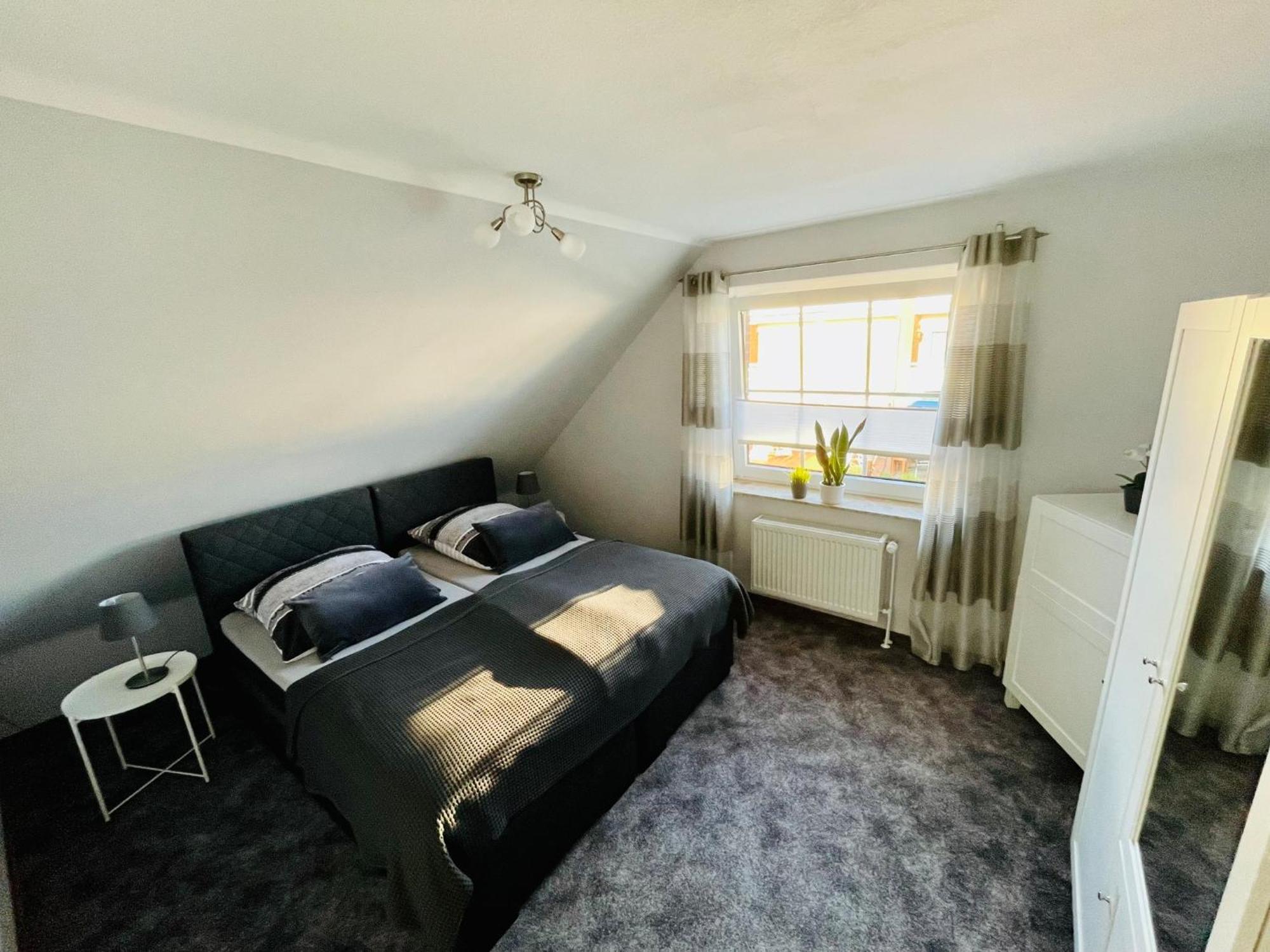 Fewo Elke Apartment Барсингхаусзен Екстериор снимка